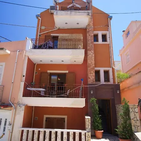 Artemis Apartment *